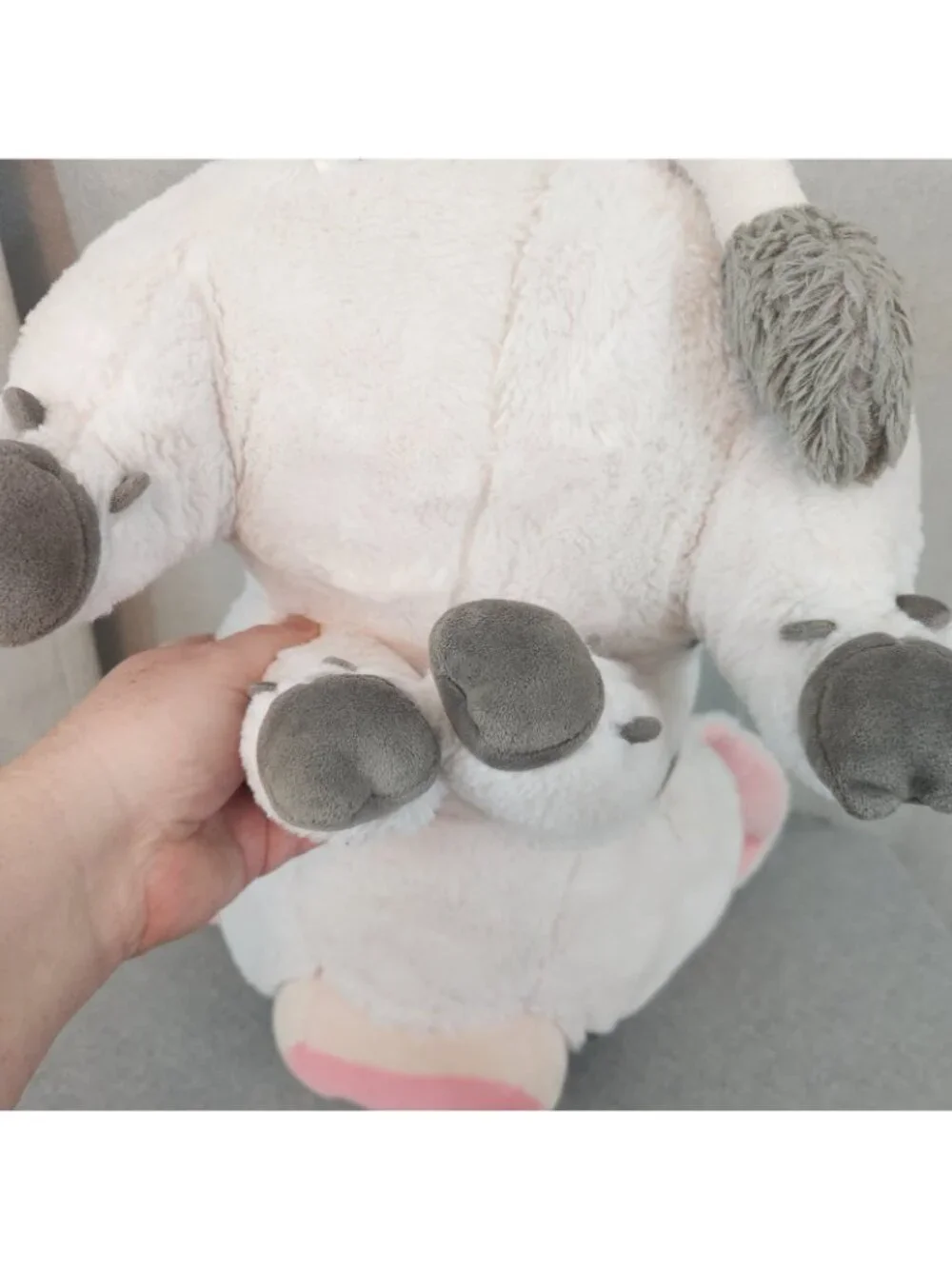 Disney Store Moana Pua 19" Large Plush Sitting Pig Stuffed Animal Toy USED - Picture 9 of 11